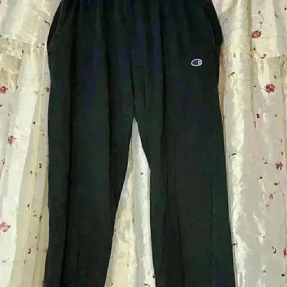 Champion sweats - Picture 1 of 3